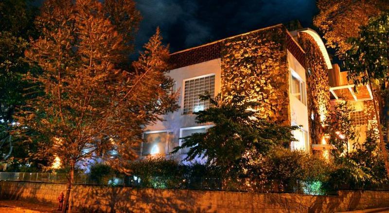 Casa Gaitan Cortes Hotel Богота Екстер'єр фото